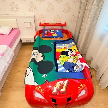 просторные в 2 жемчужине аркадия - 2 спальни, тихий двор и укрытие Apartman Odessza